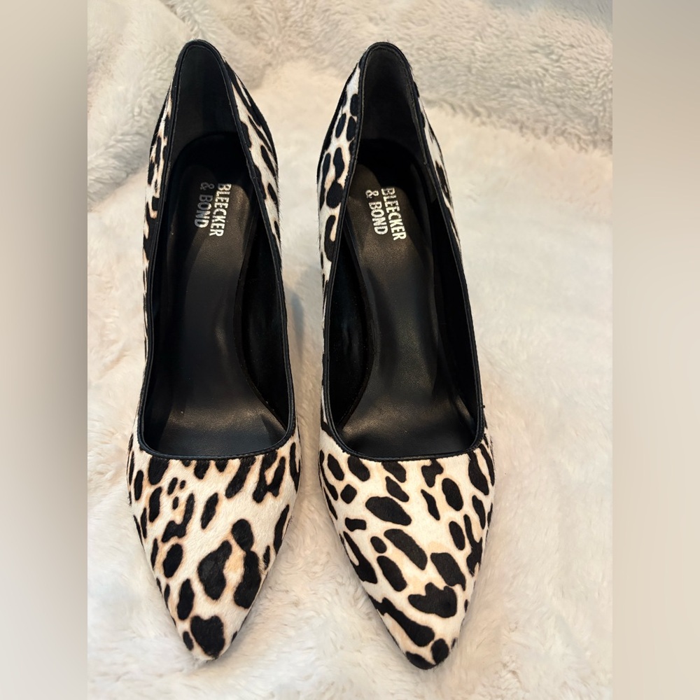 Leopard Print Pointed Toe Pumps - Black & White